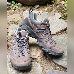 11 | 43 Woman - Oboz Sawtooth II Hiking Boots